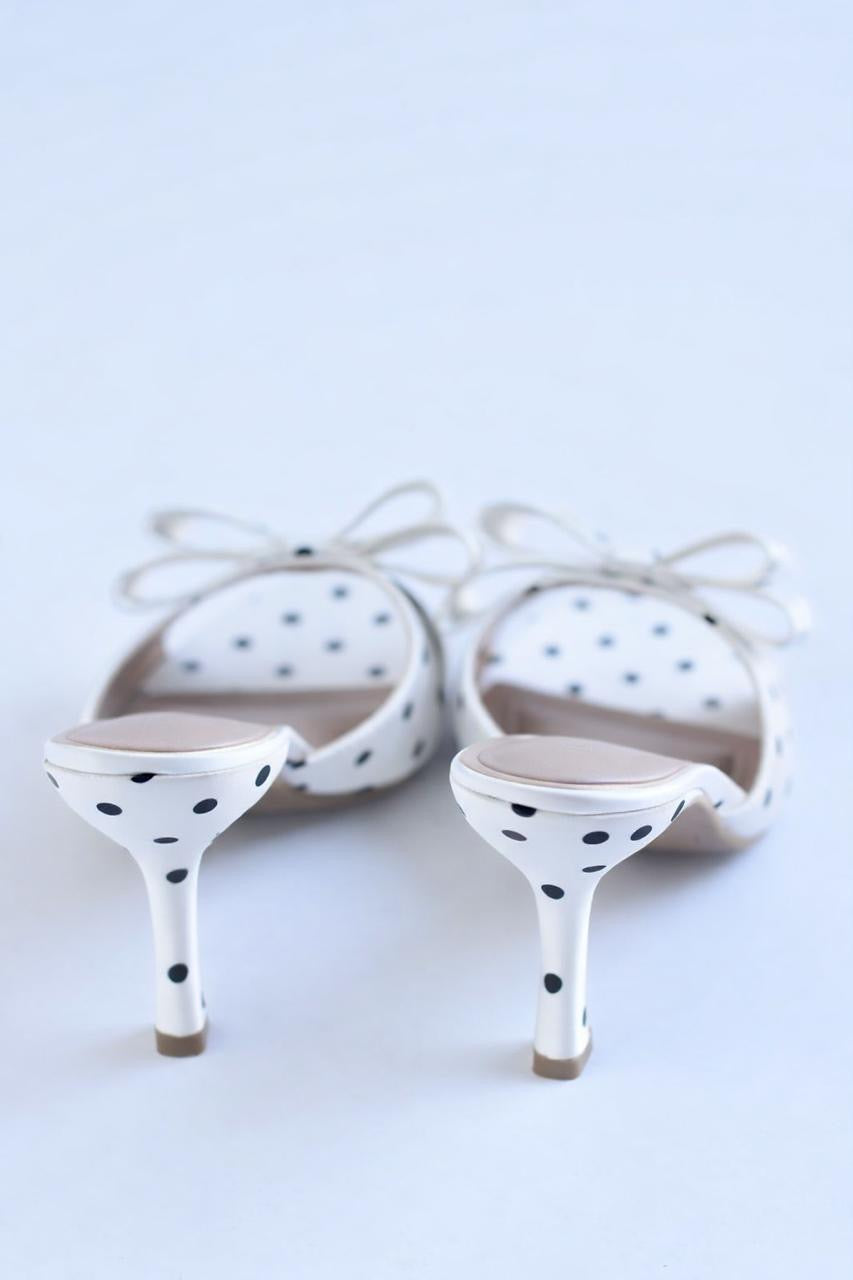 Zapatilla polka dots satín