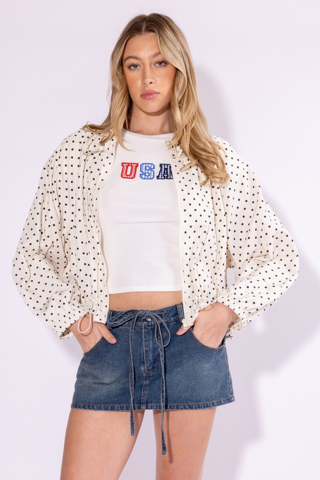 Chamarra impermeable polka dots