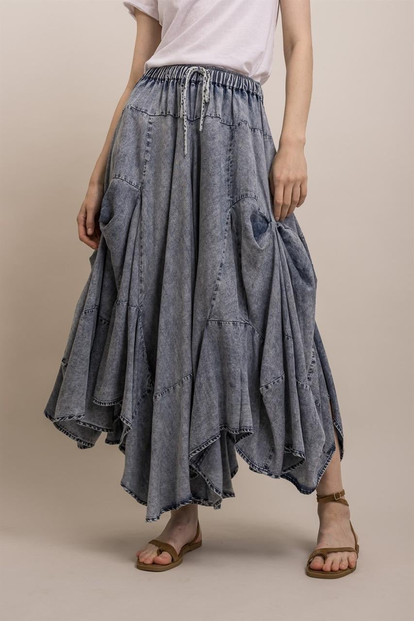 Maxi Falda Denim asimétrica acidwash