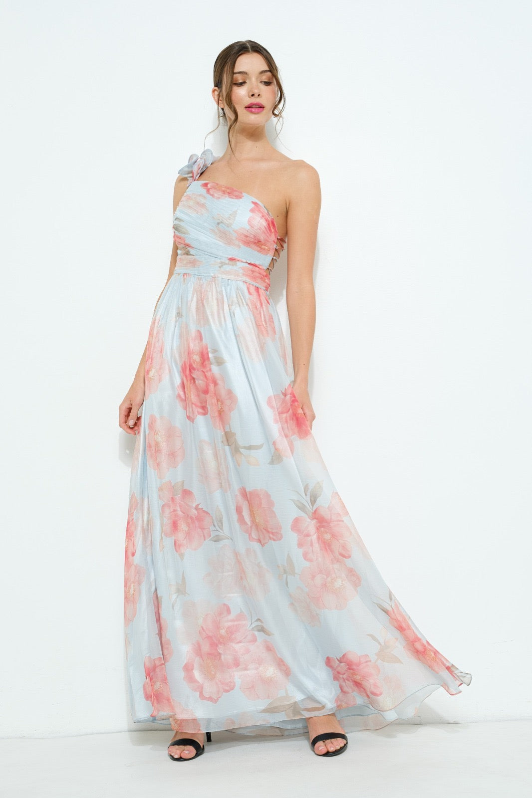 Vestido largo flores hombro escarolas Azul Baby