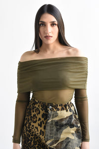 Fashion Styled Blusa off-shoulder mesh Verde Olivo