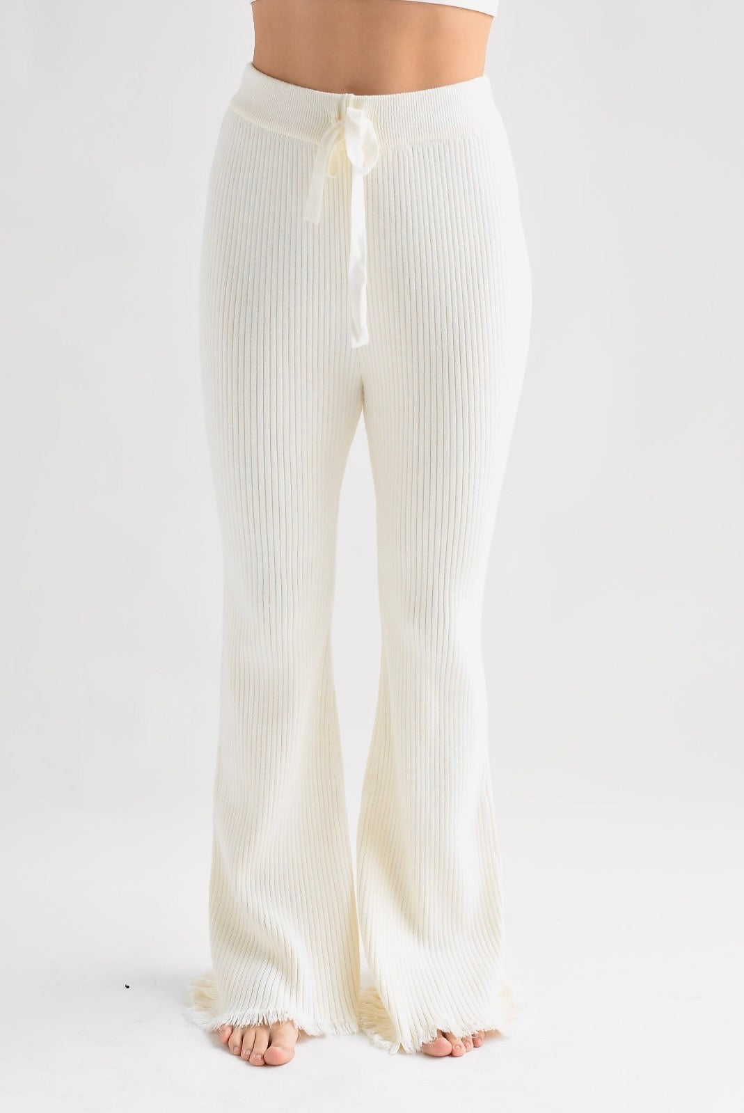 Pantalón punto flare deshilachado Ivory