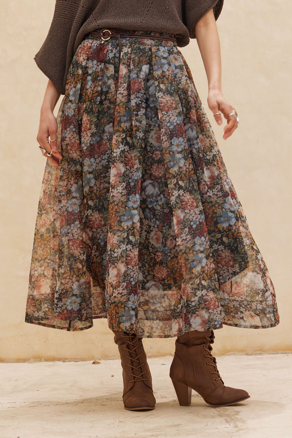 Falda organza flores