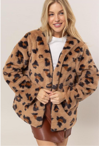 Fashion Styled Abrigo corto fur Leopardo