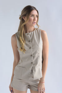 Fashion Styled Chaleco vinipiel bolsillos simulados Moka