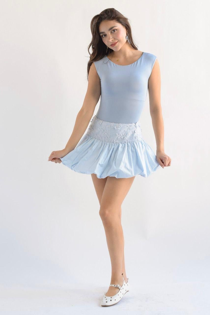 Falda globo pretina flores bordadas Azul Baby