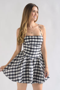 Fashion Styled Vestido globo cuadros Blanco y Negro