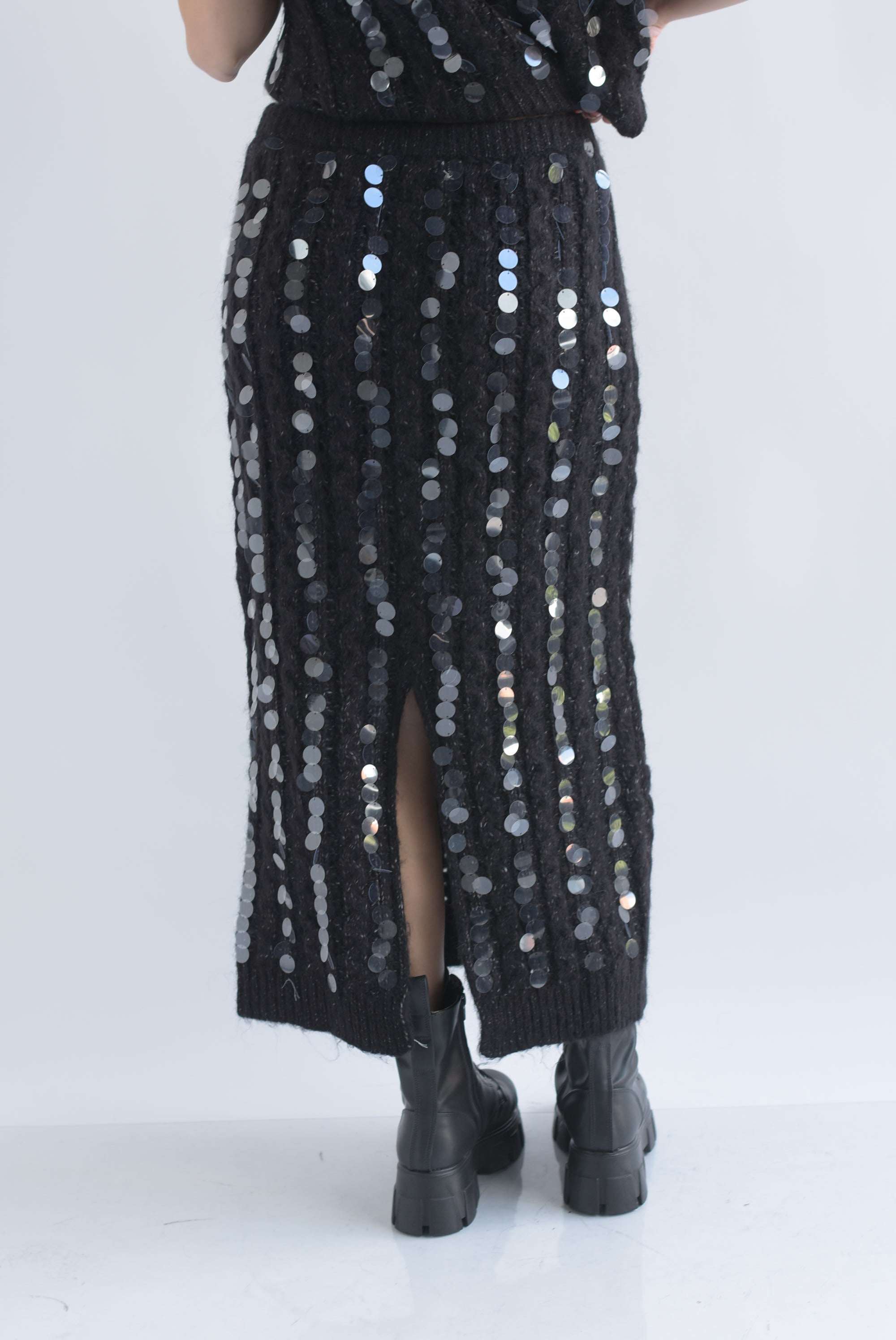 Falda punto lentejuela