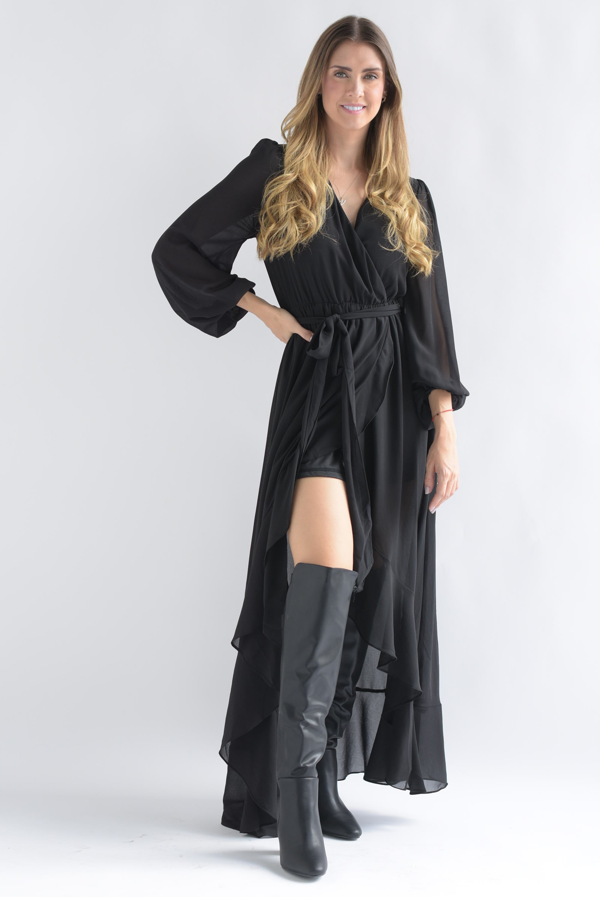 Vestido asimétrico olán Negro