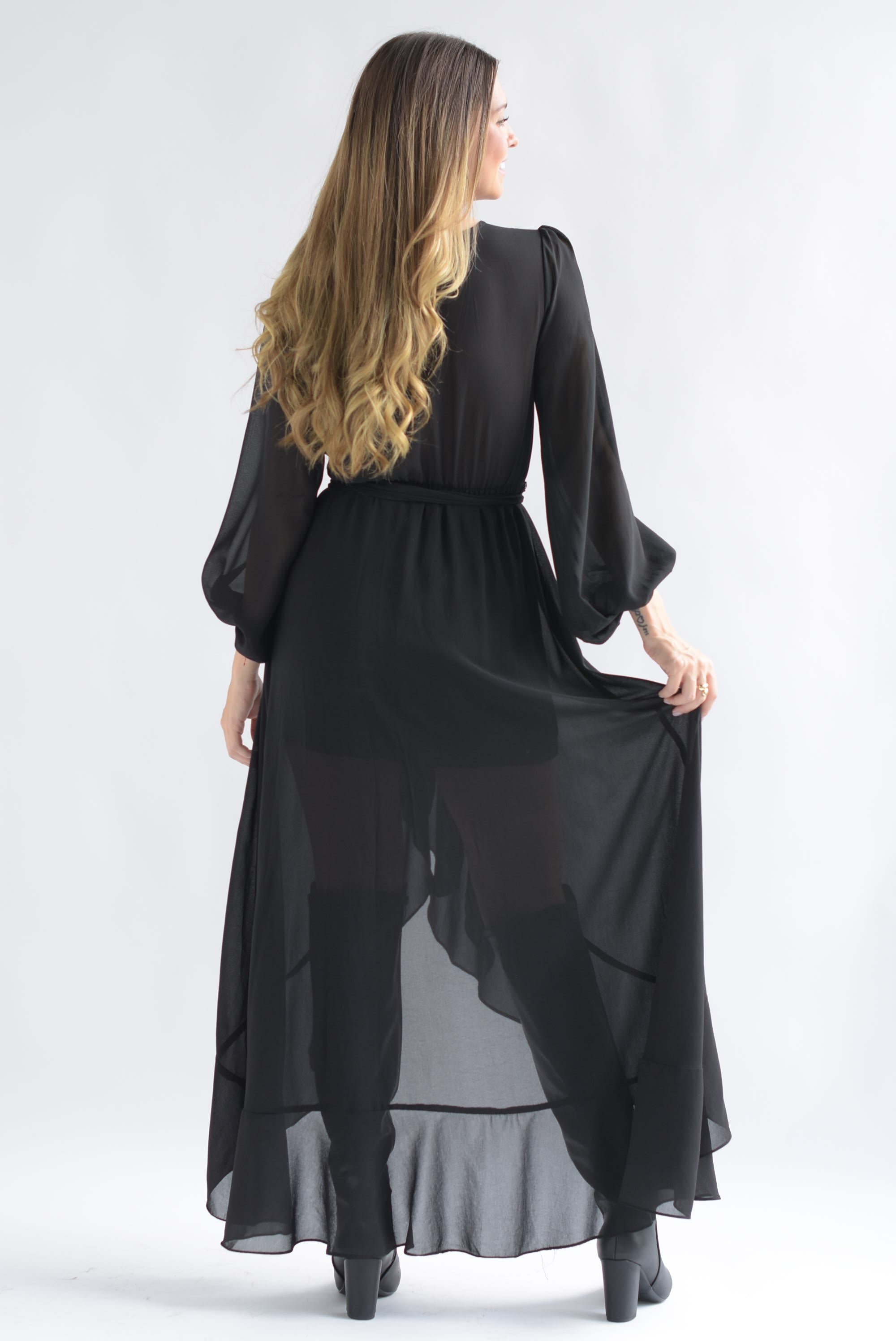 Vestido asimétrico olán Negro