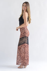 Fashion Styled Vestido lencero con encaje Leopardo