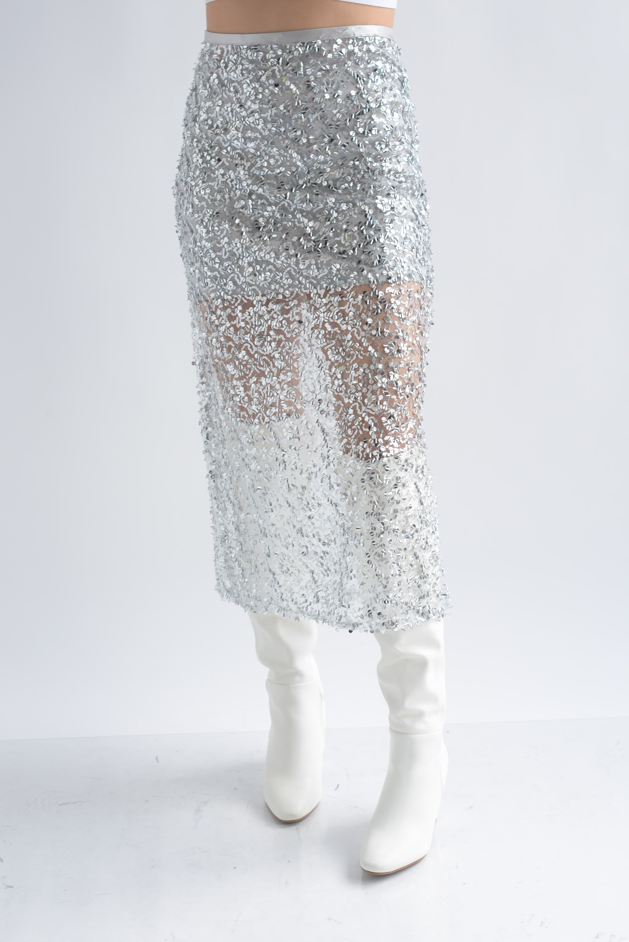 Falda lápiz lentejuela y canutillo