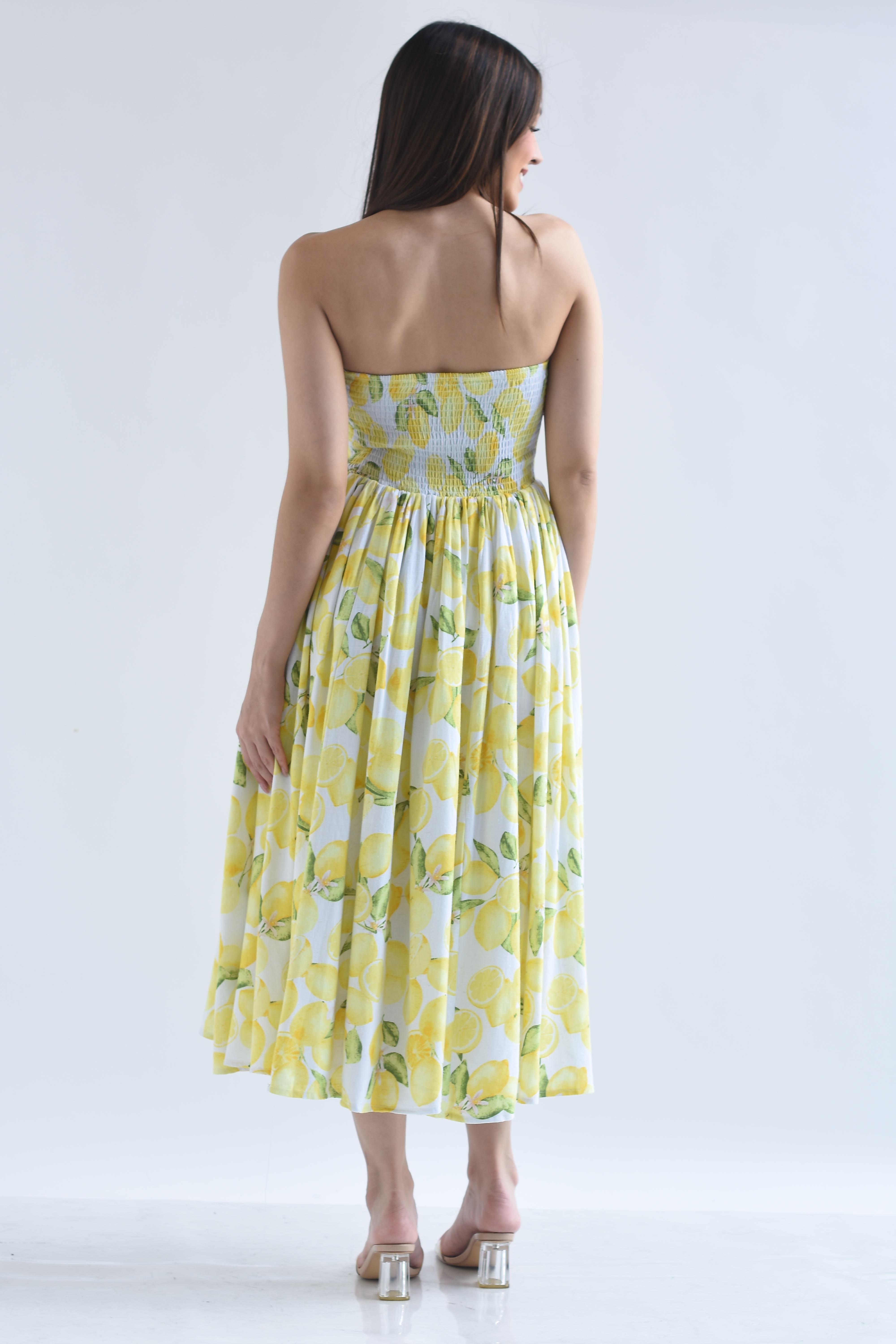 Vestido strapless limones