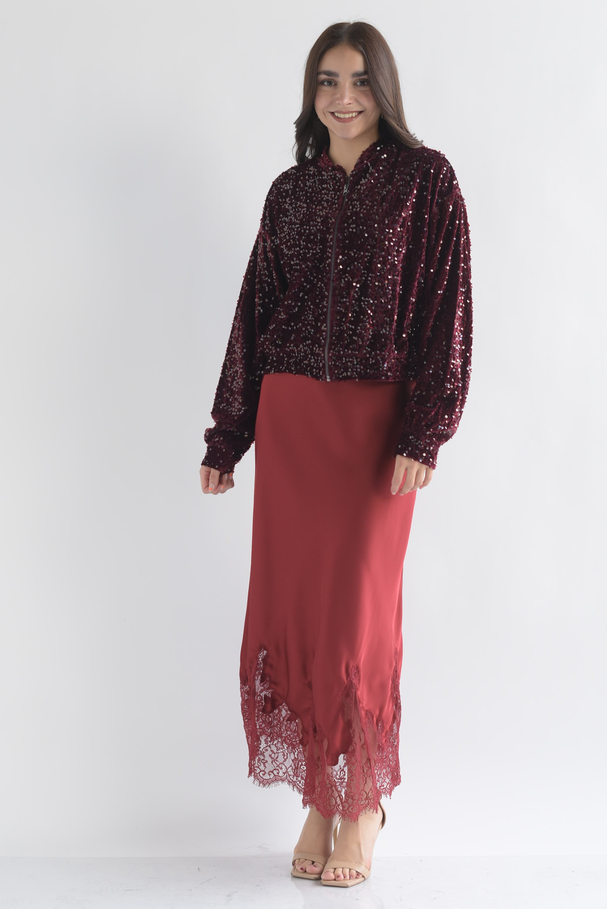 Falda lencera olán encaje