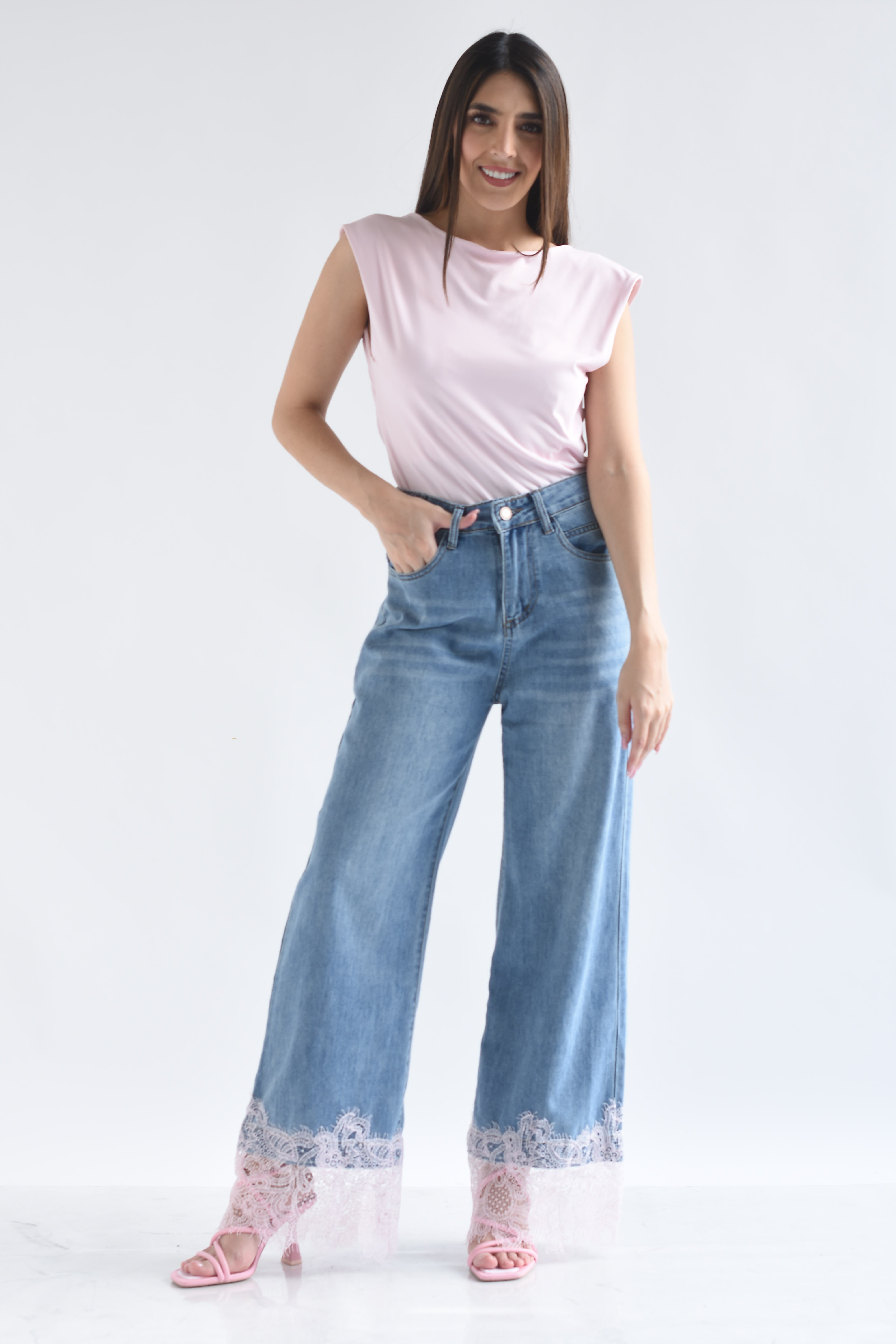 Jeans tobillo encaje Rosa
