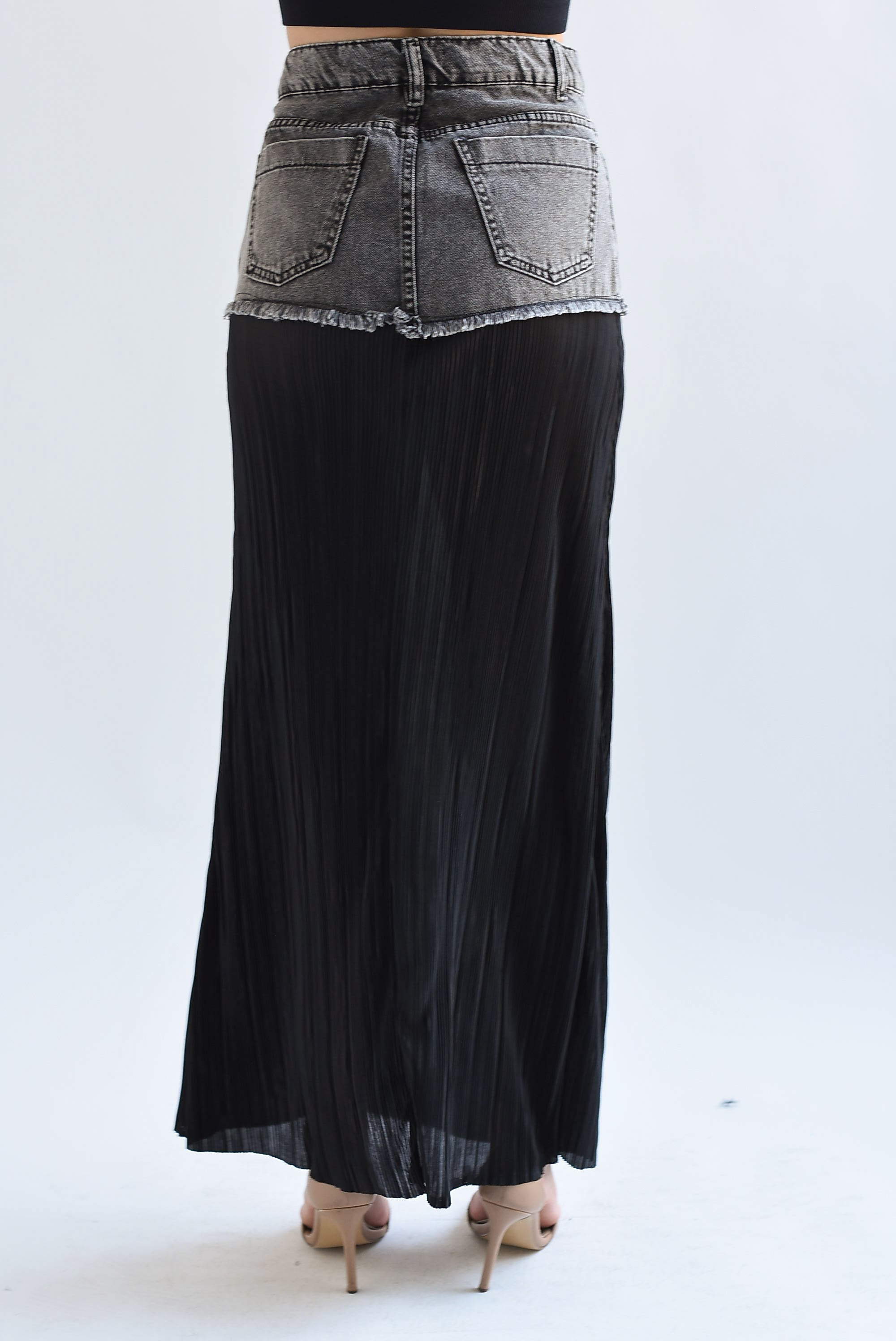 Falda plisada pretina Denim Negra