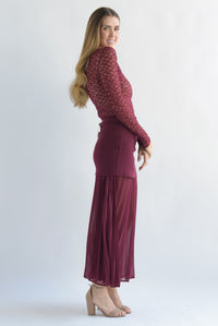 Fashion Styled Falda plisada en sobreposición Vino