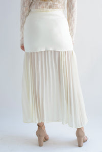 Fashion Styled Falda plisada en sobreposición Ivory