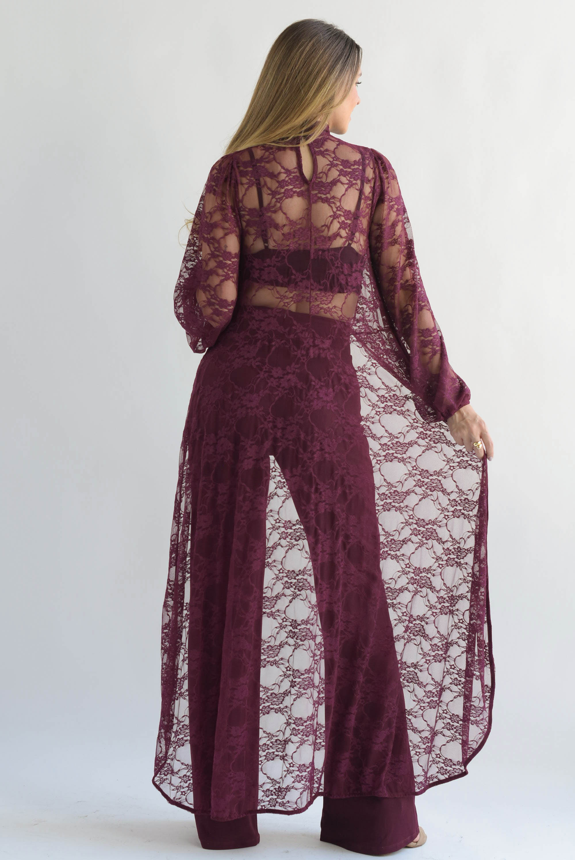 Maxi blusa asimétrica encaje Vino