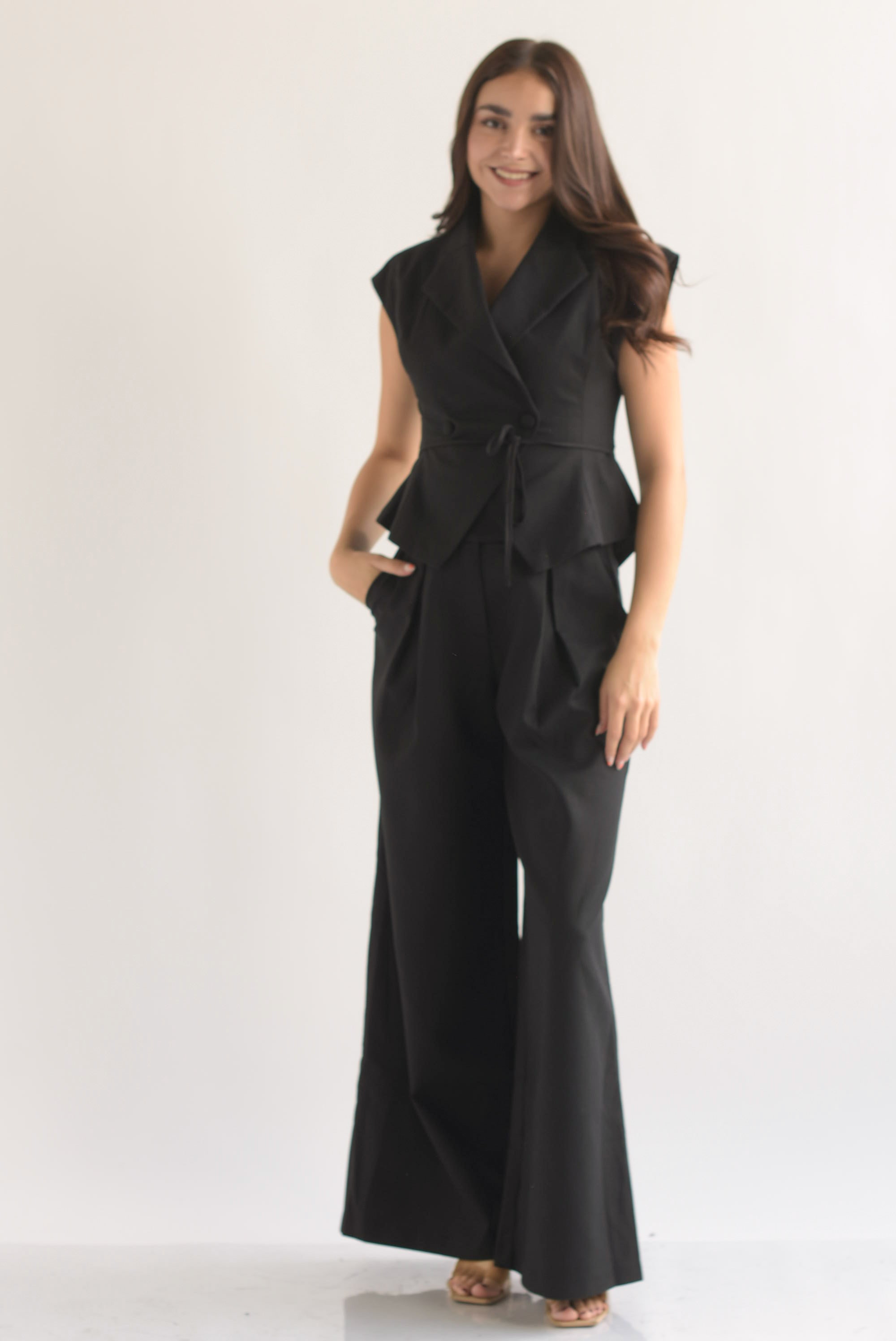 Set Pantalón super wide leg y Chaleco cruzado