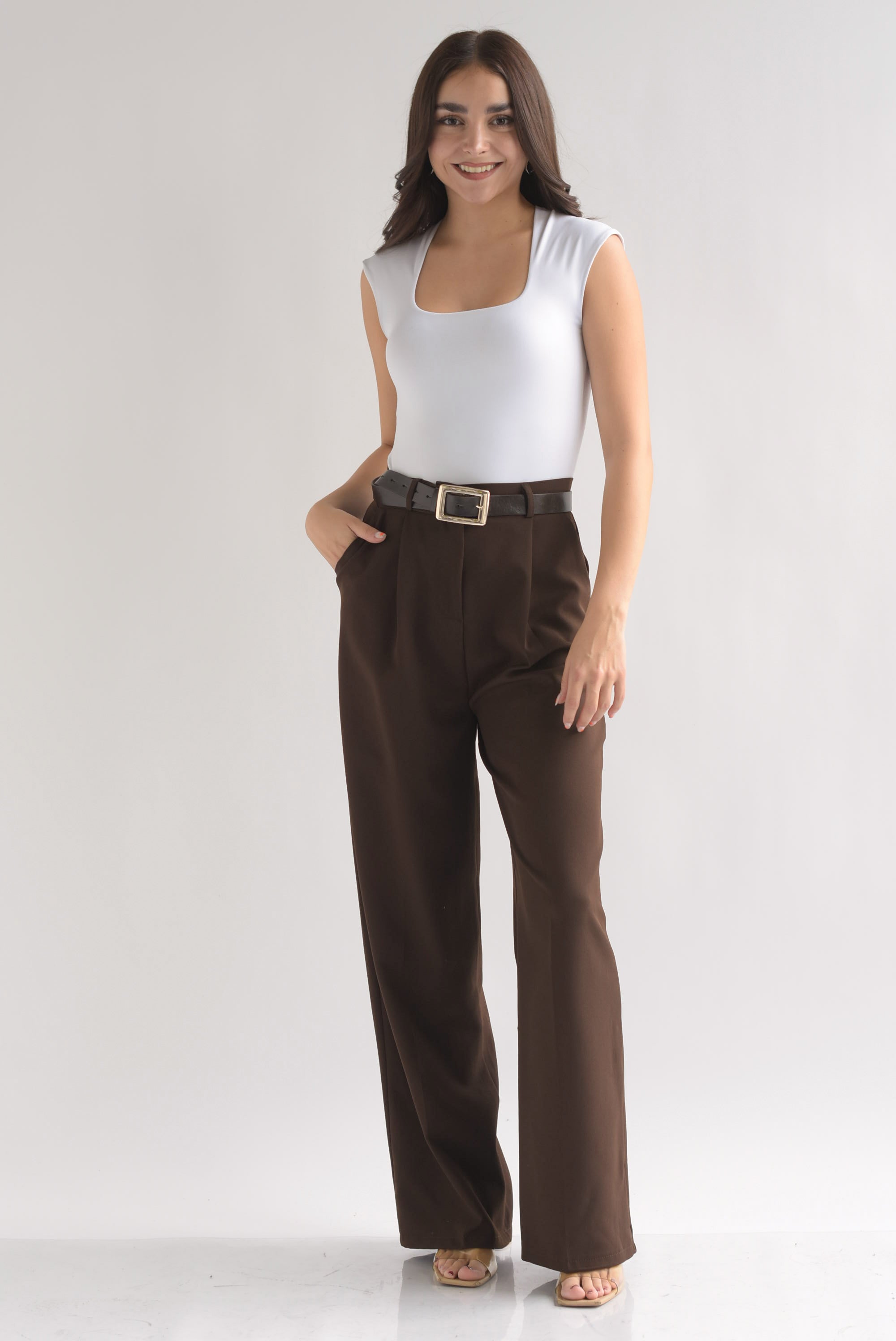 Pantalón de vestir pinzas y cinturón