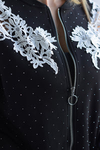 Fashion Styled Set Pantalón y Chamarra brillos encaje Negro