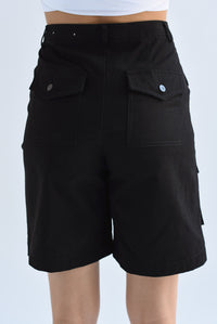 Fashion Styled Bermuda cargo Negra