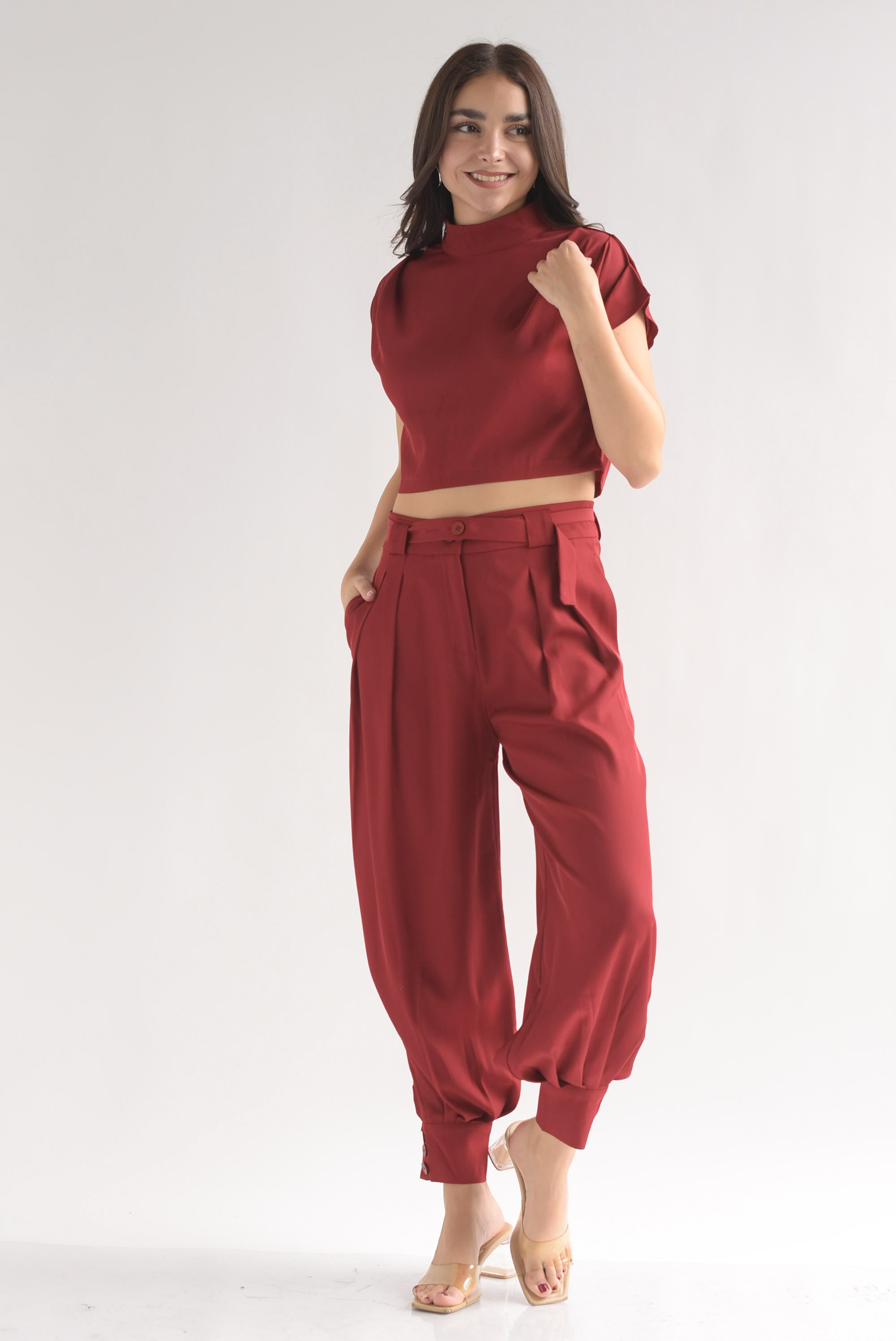 Set Pantalón globo y Blusa crop