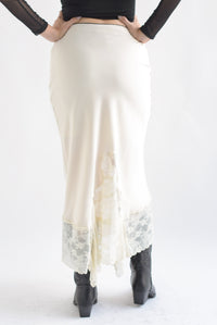 Fashion Styled Falda lencera cut-out encaje Ivory