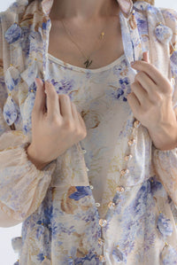Fashion Styled Vestido corto flores azules Beige