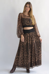 Fashion Styled Set Falda y Blusa mesh pretina Leopardo