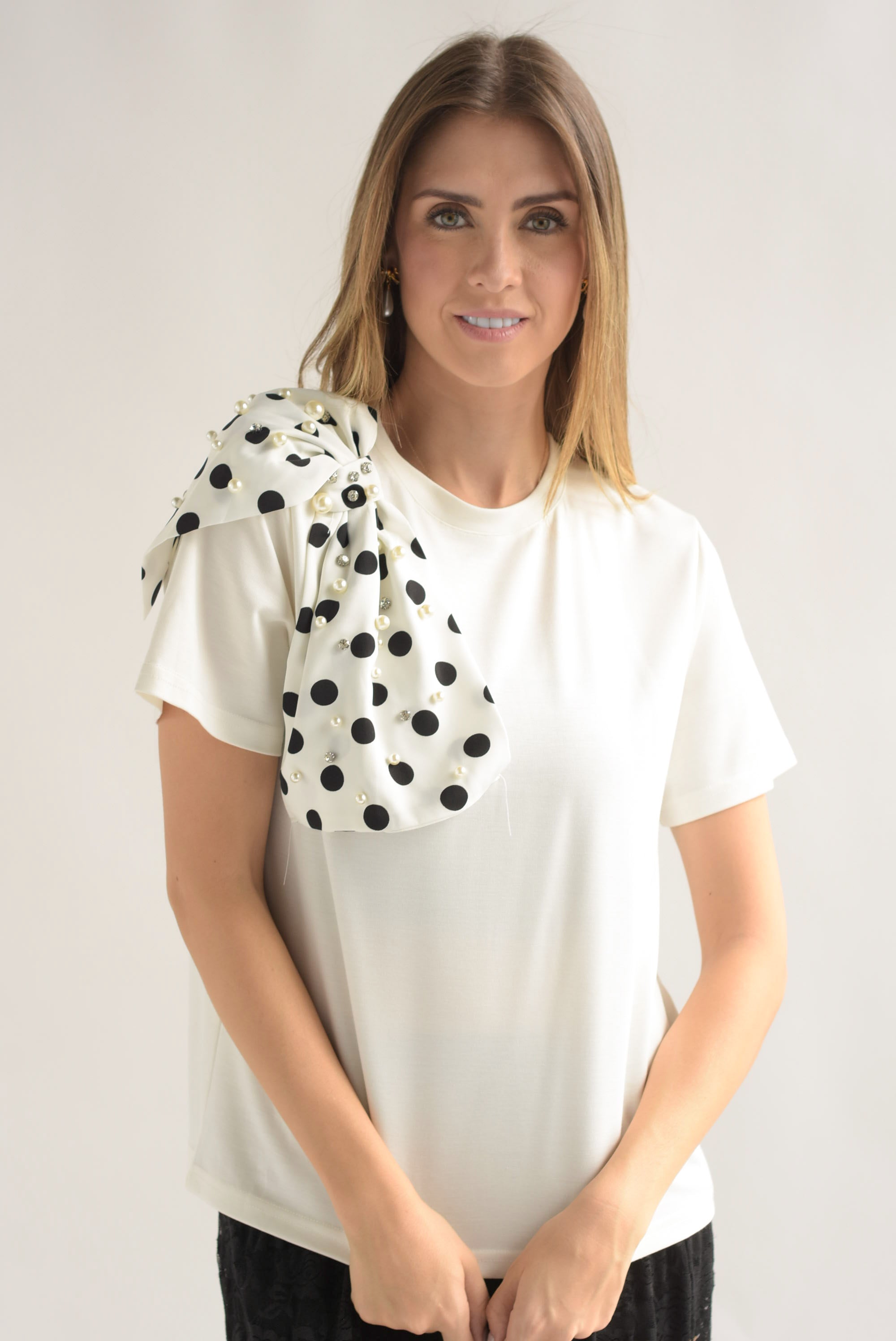 T-Shirt moño polka dots Blanco
