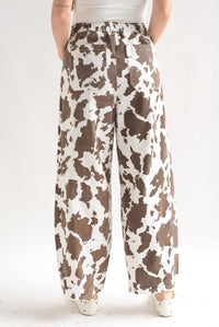 Fashion Styled Jeans barrel Cow Print