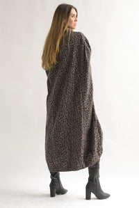 Fashion Styled Capa Denim asimétrica leopardo Chocolate