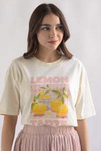 Fashion Styled T-shirt LEMON TARTE Ivory