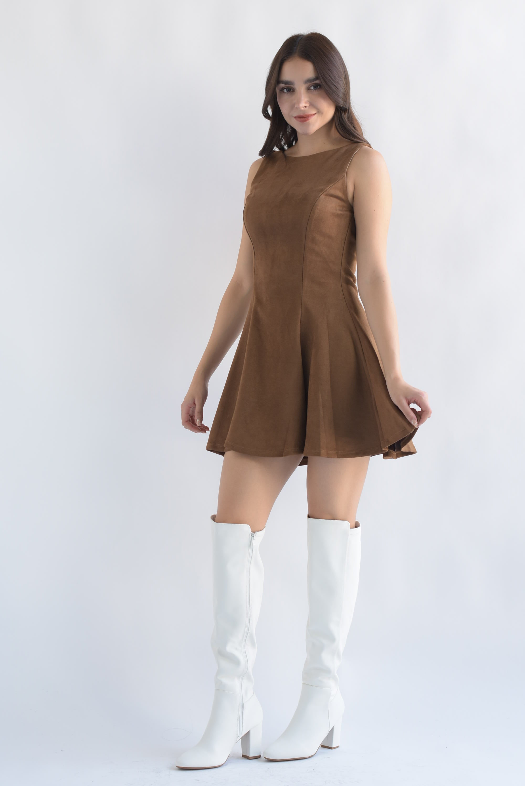 Vestido suede sin manga Camel
