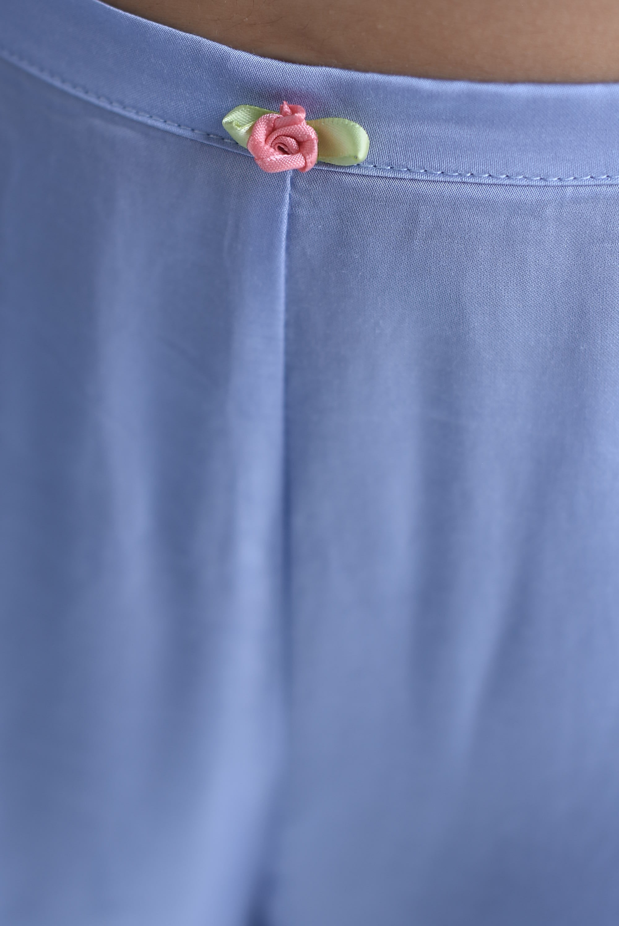Short lencero encaje moño