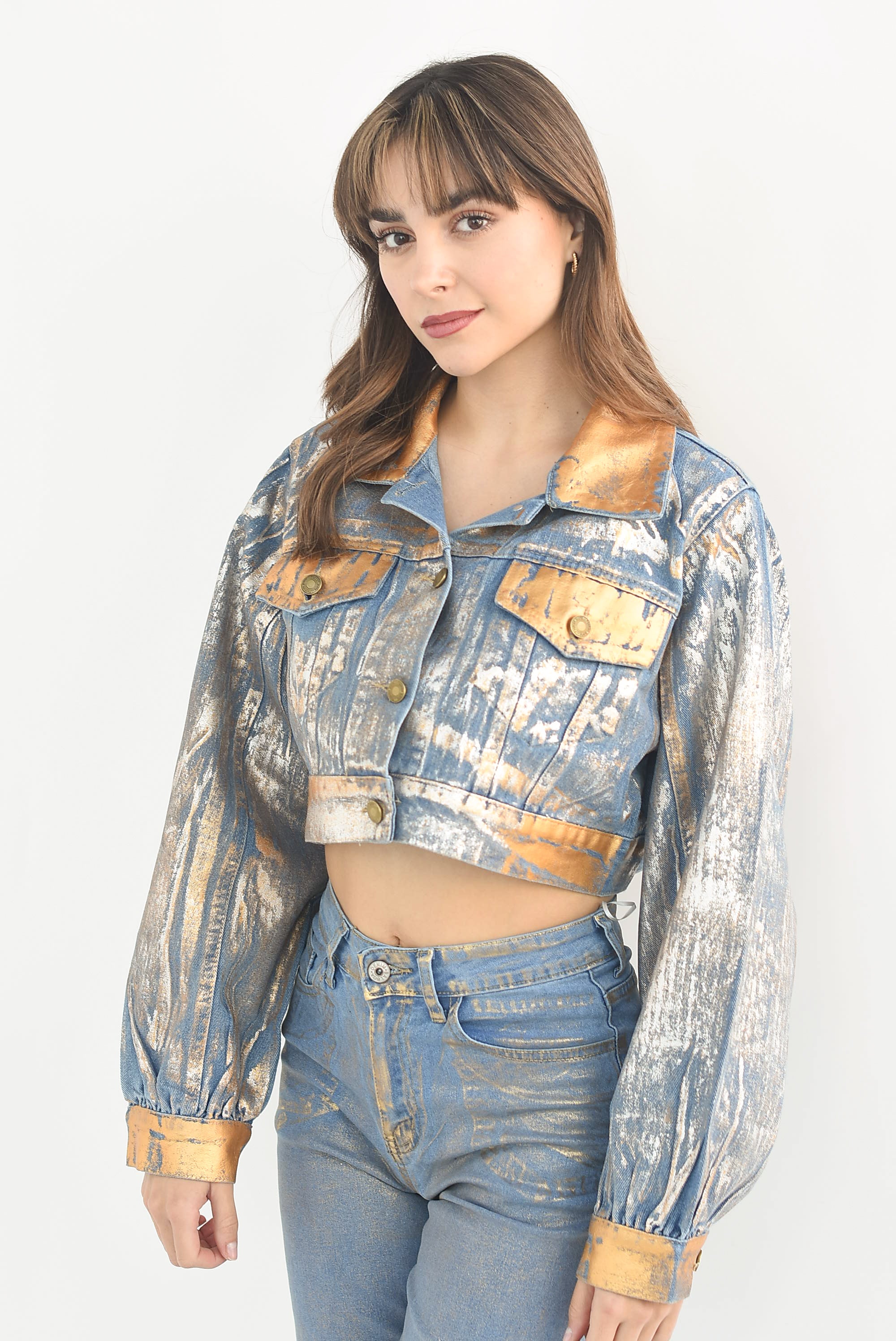 Chamarra crop denim Foil Dorada
