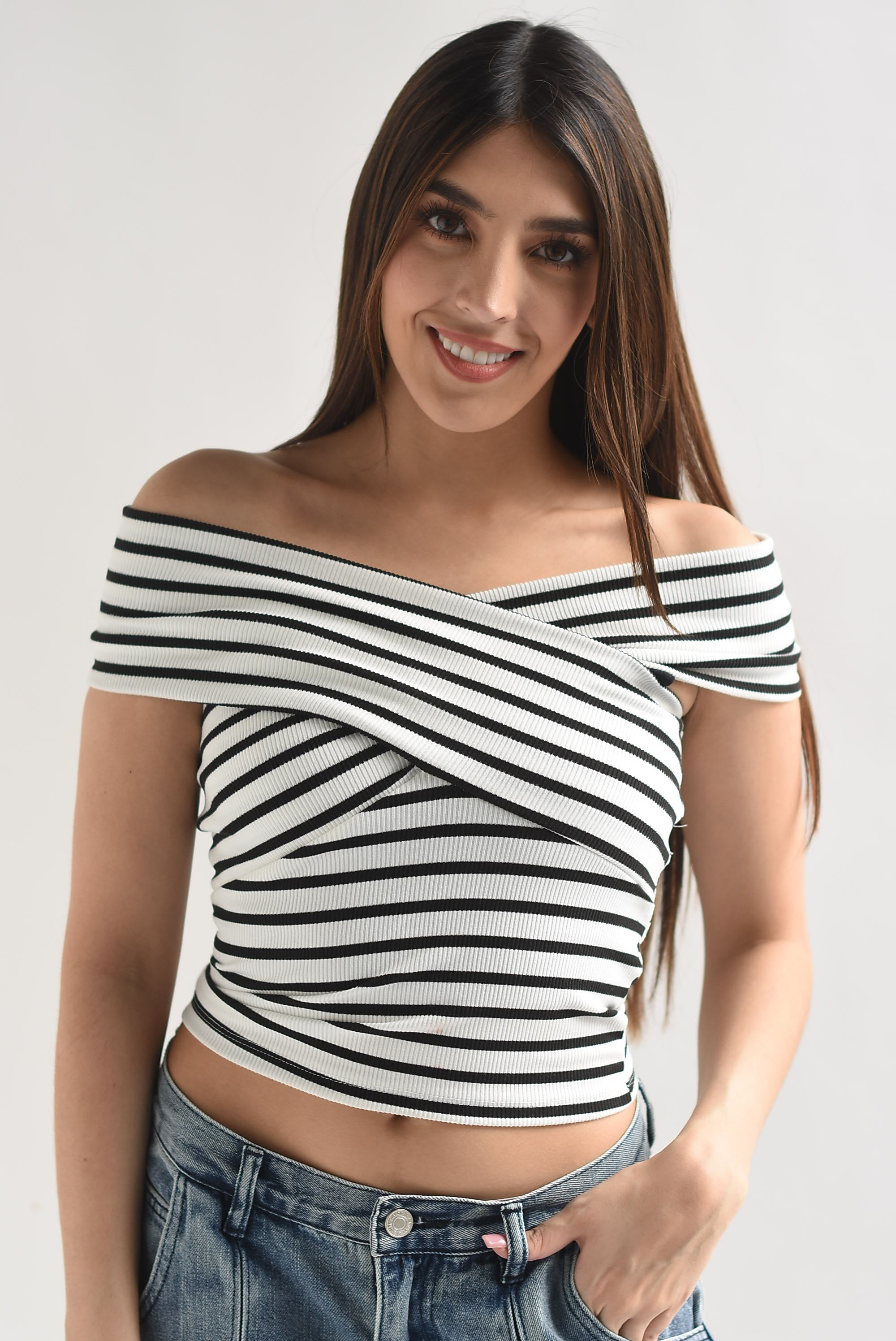 Top off-shoulders cruzado rayas