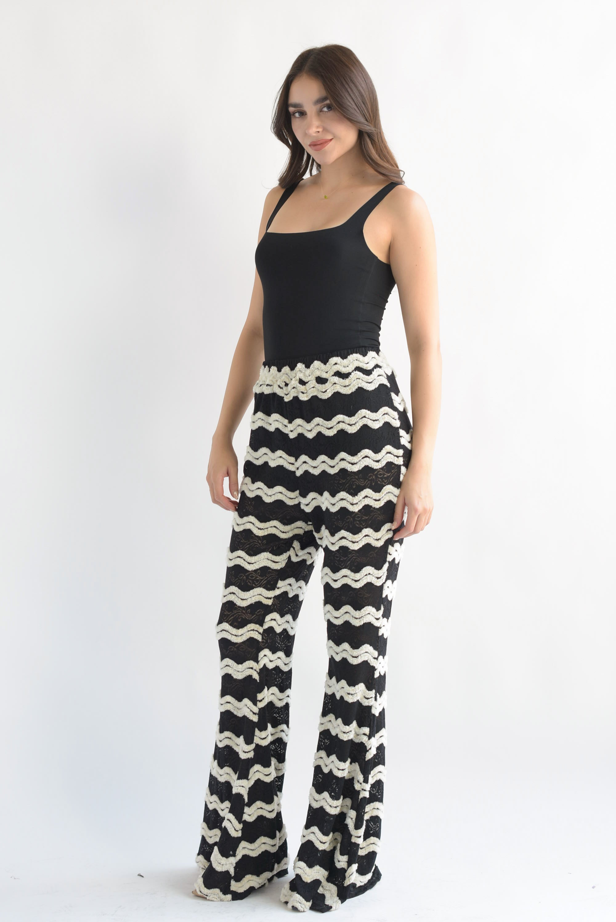 Pantalón encaje ondas Blanco & Negro