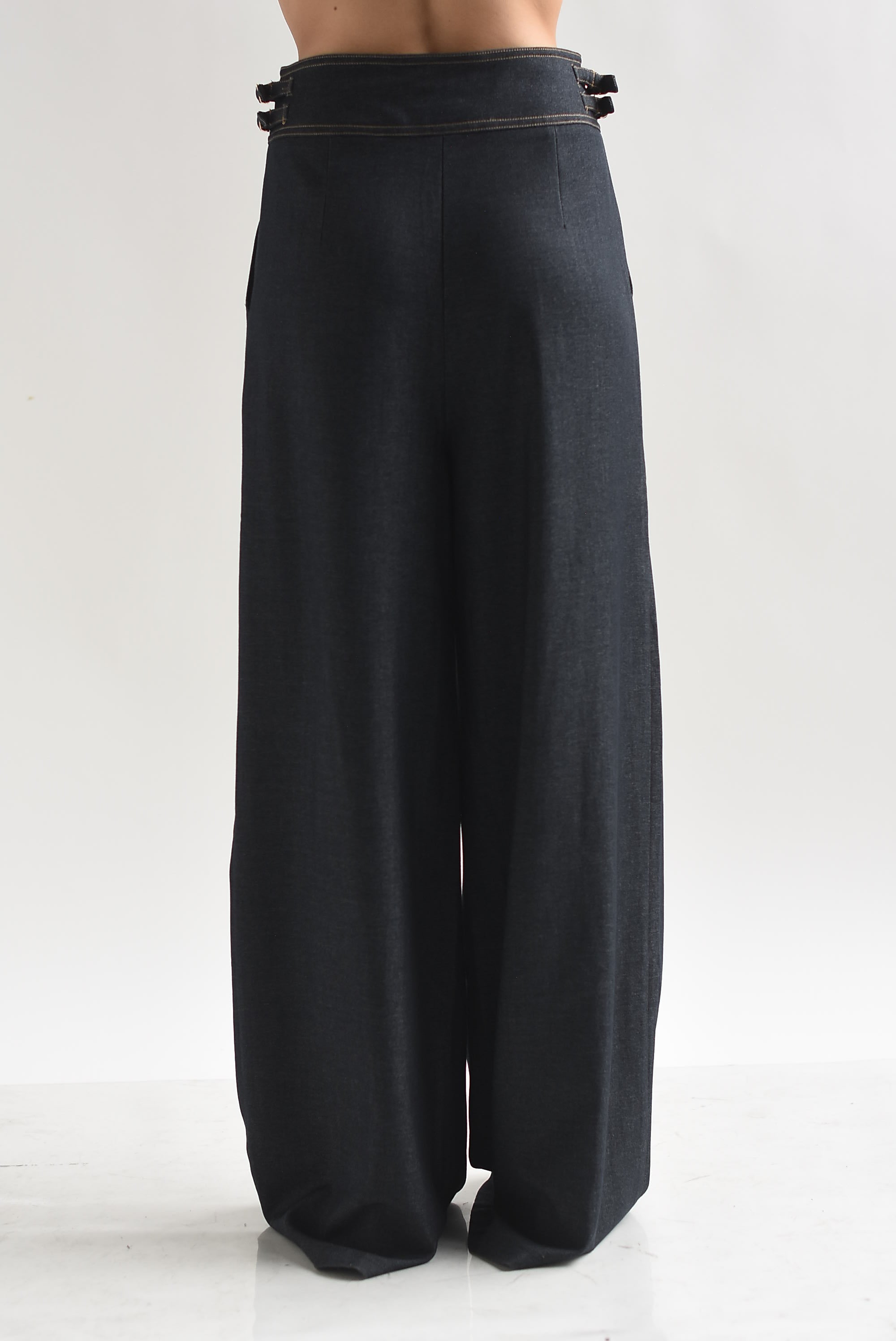 Pantalón Denim pretina ancha hebillas