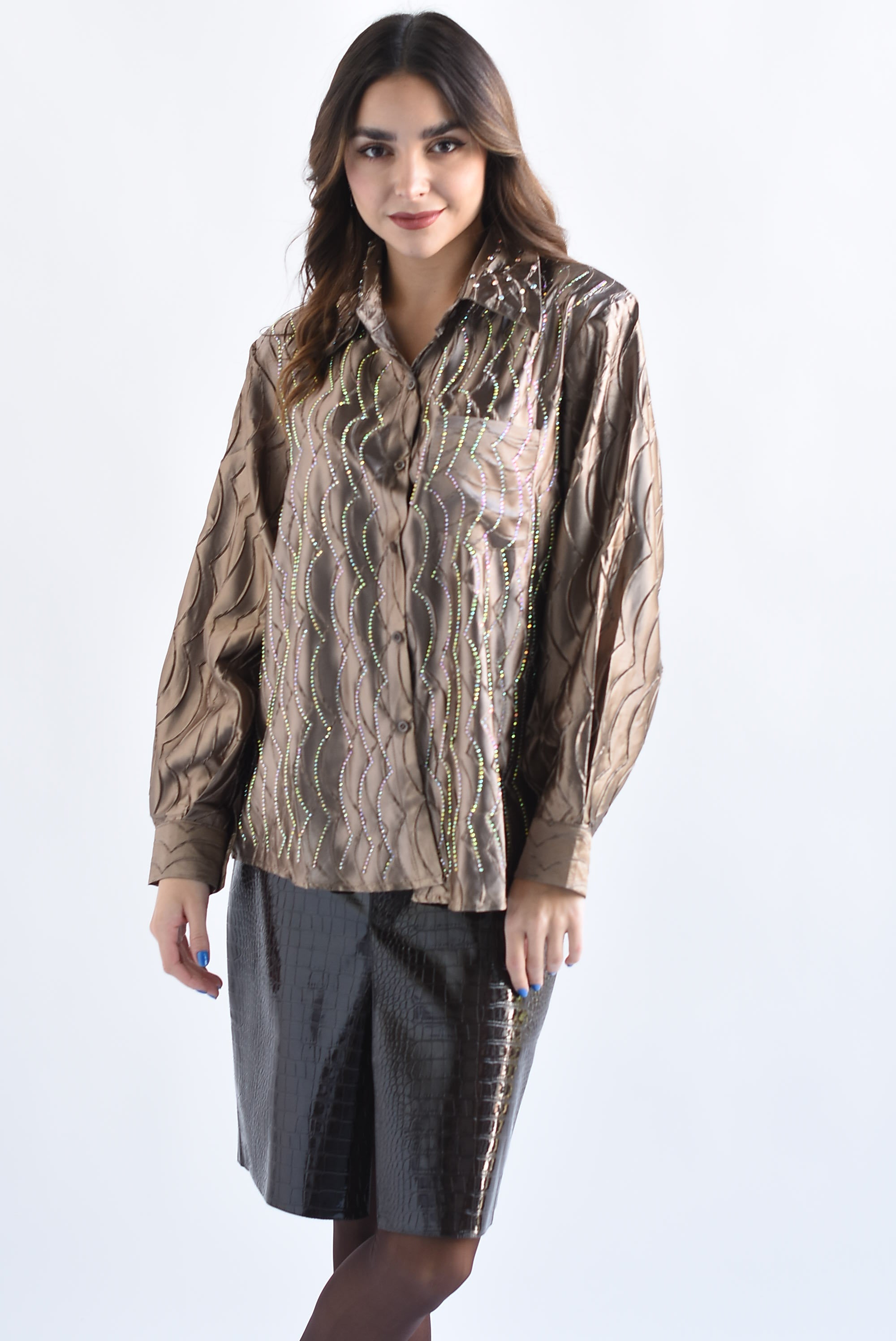 Blusa satín ondas brillos Champagne