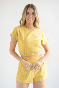 Fashion Styled Set Short y Blusa lino Amarillo Mango