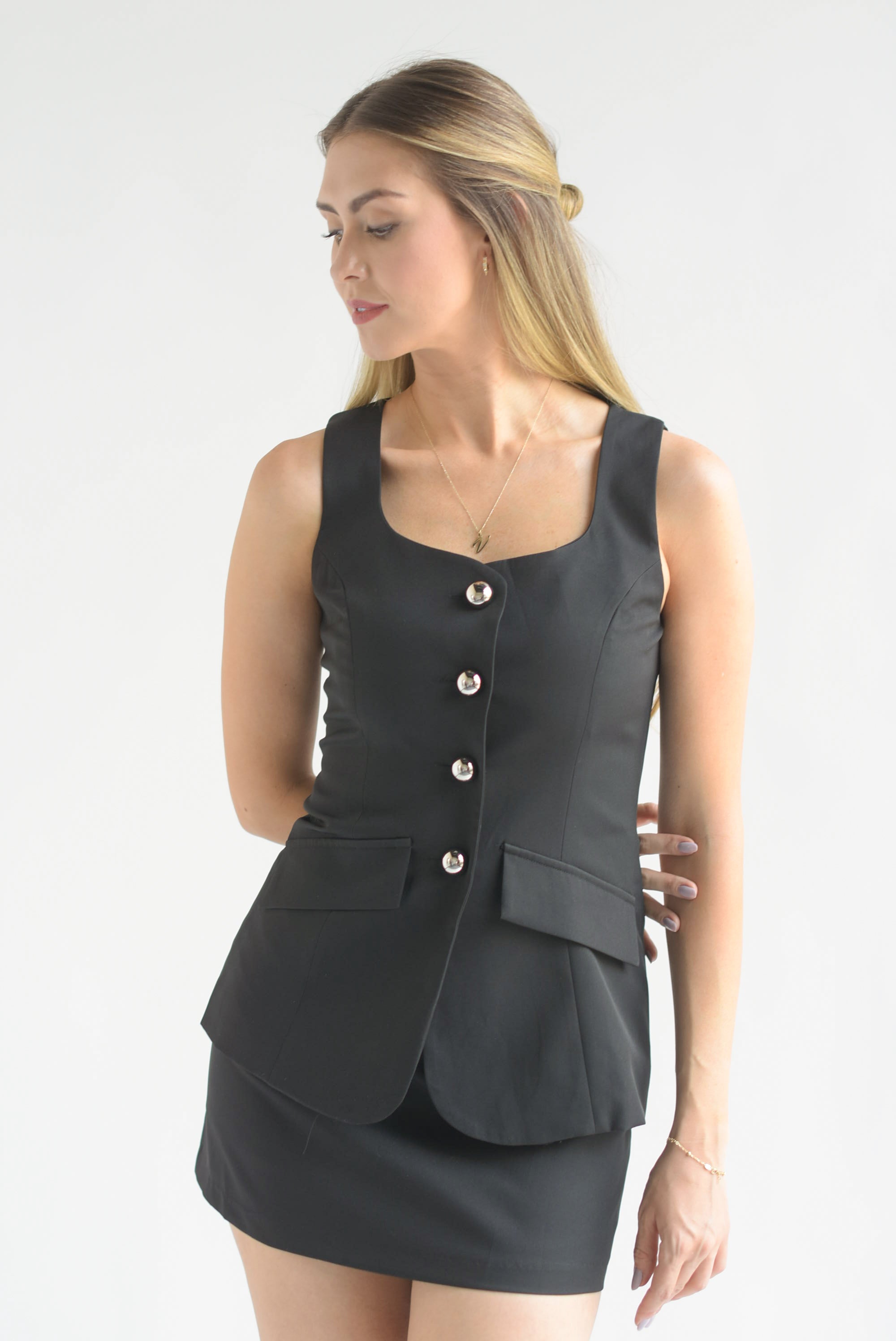 Romper Skort Chaleco Negro