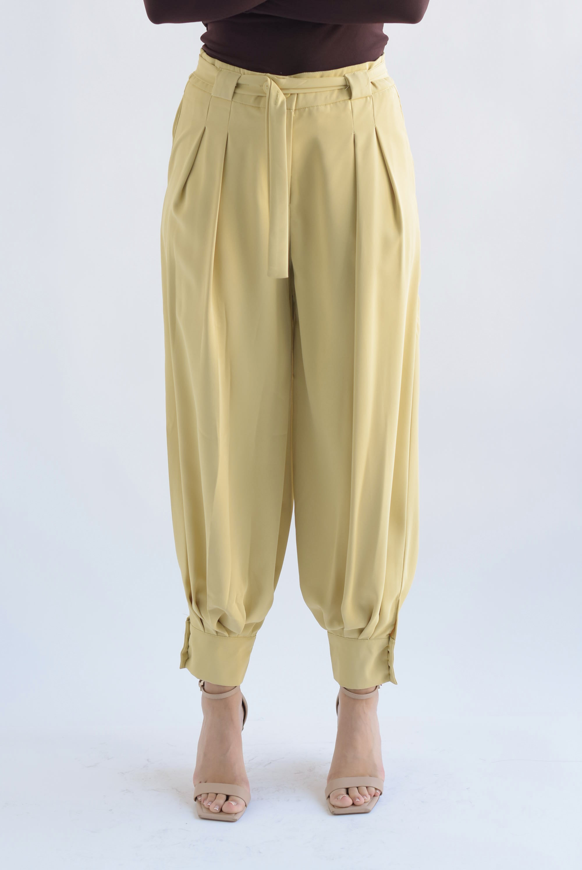 Pantalón globo tobillos anchos Amarillo Mantequilla