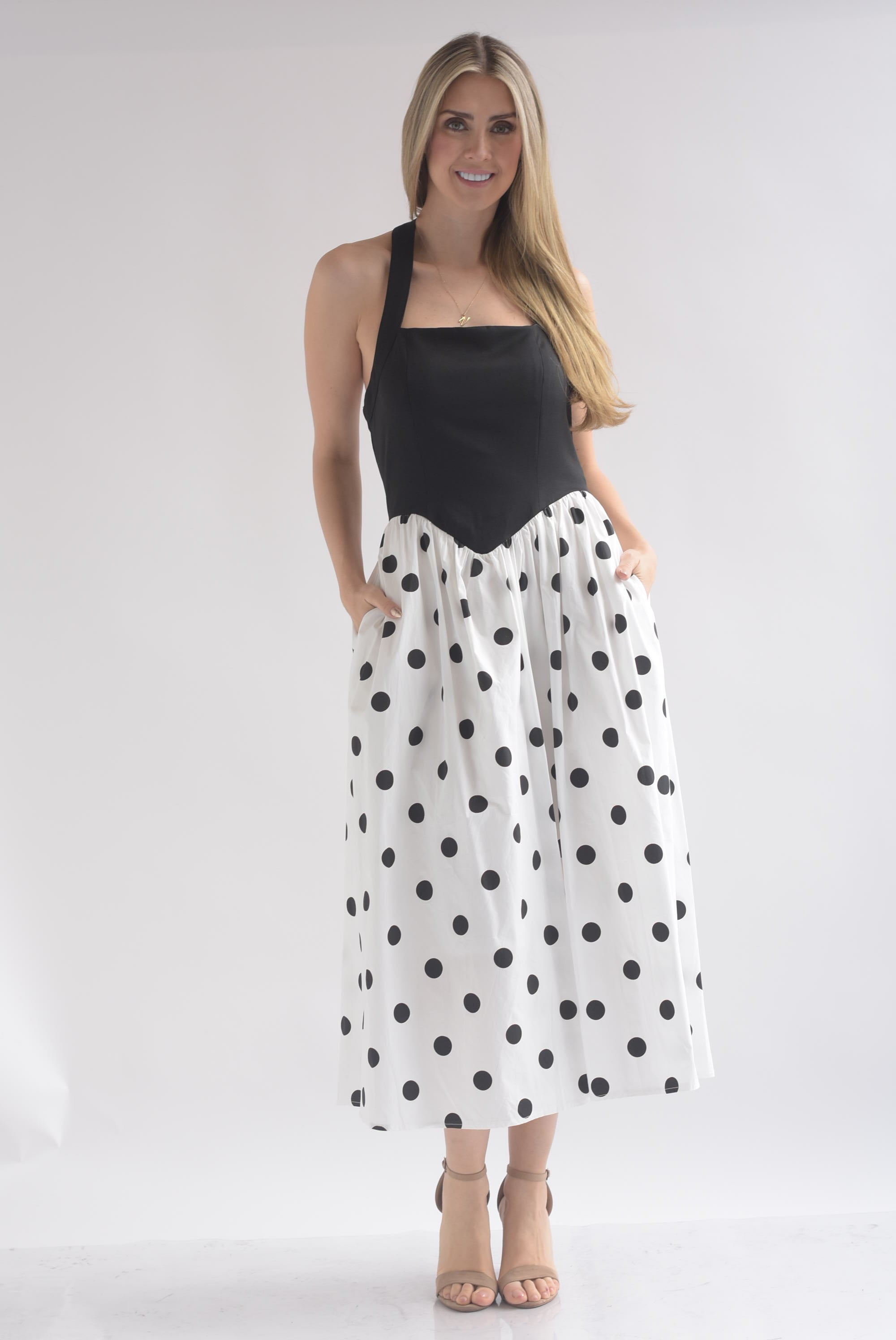 Vestido halter falda polka dots