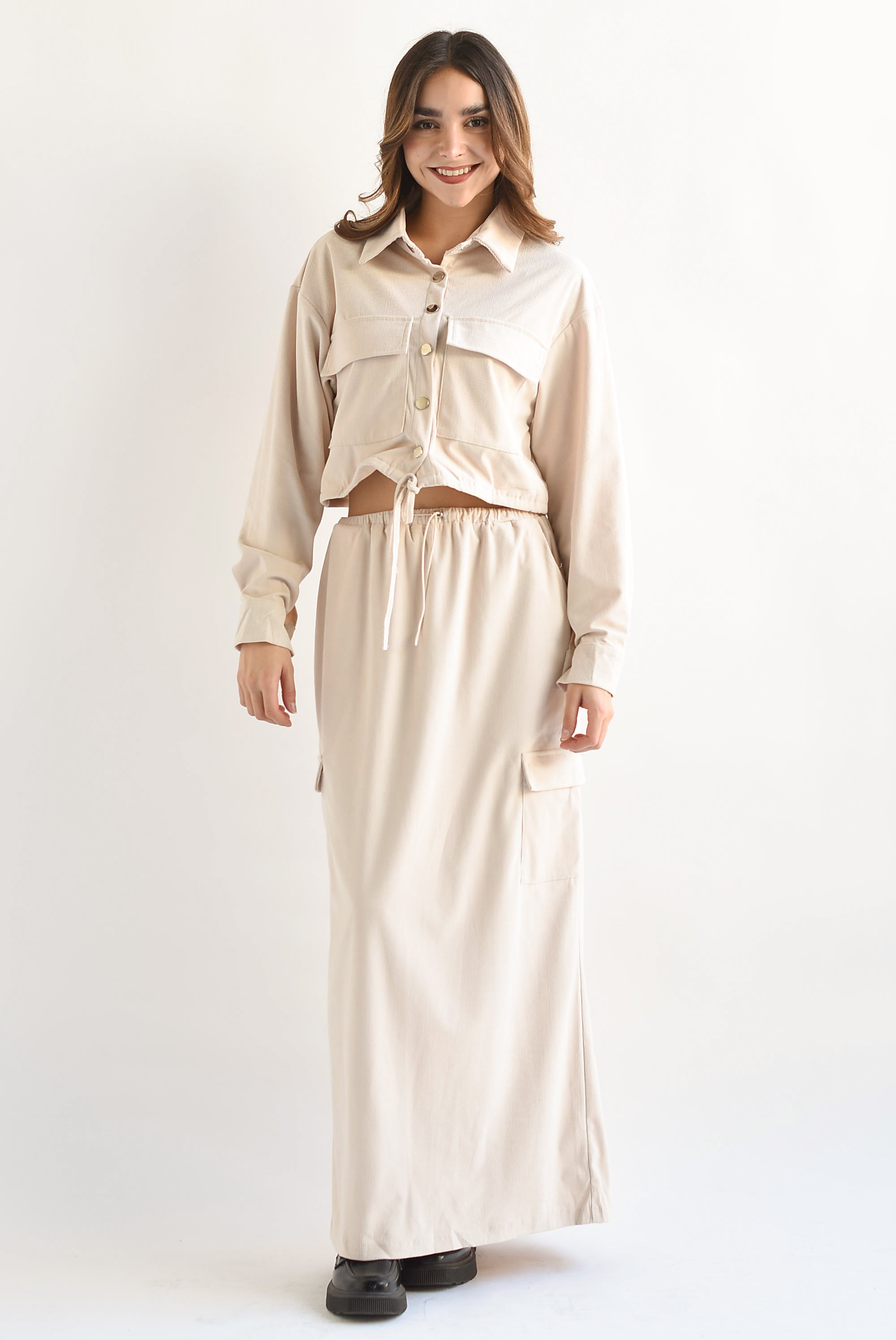 Set Falda y Chamarra cargo pana Ivory