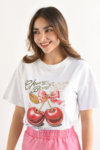 Fashion Styled T-Shirt CHERRY BOMB brillos Blanco