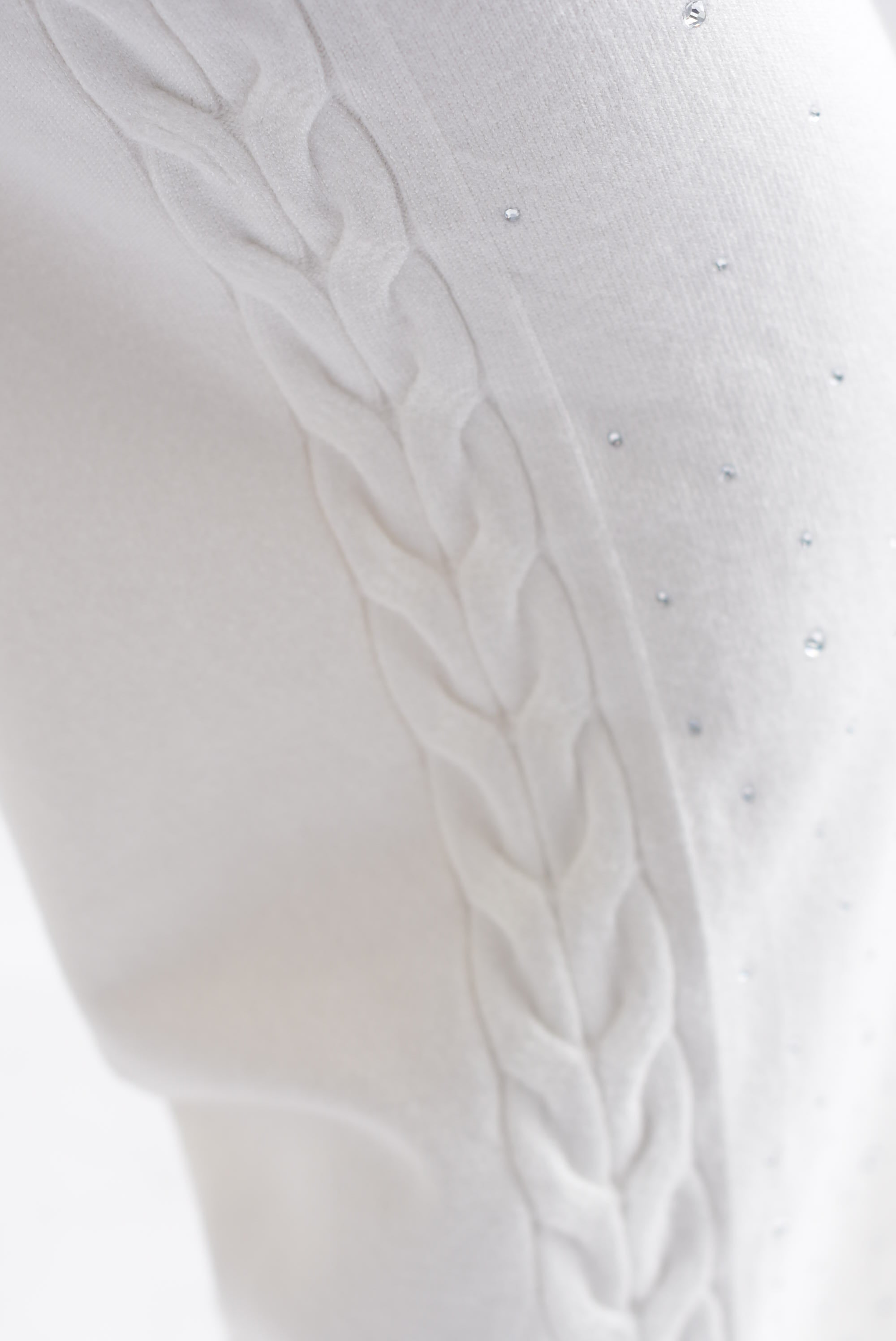 Set Pantalón brillos y Sweater punto canalé