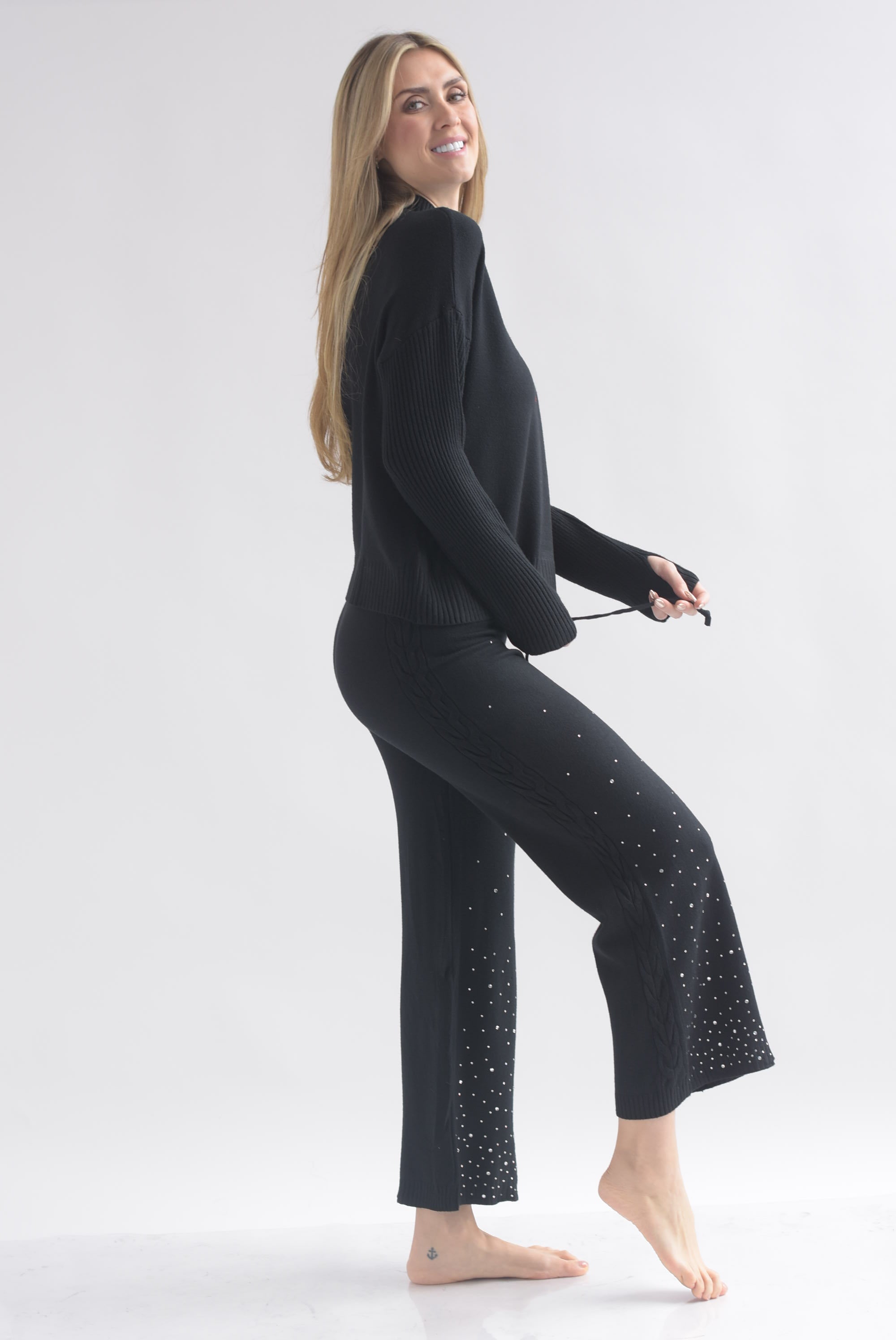 Set Pantalón brillos y Sweater punto canalé